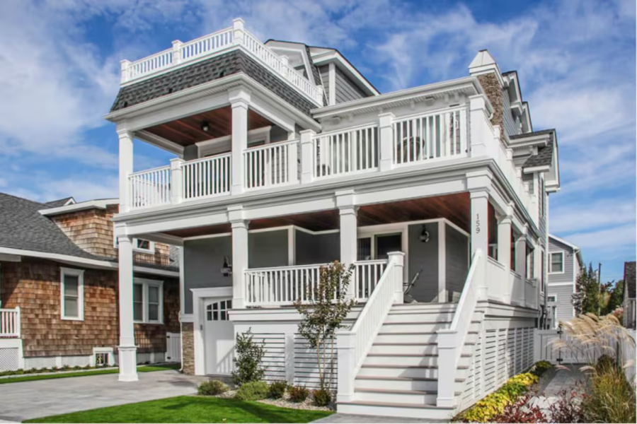 One-Week Stay at Avalon Beach House for Fourteen